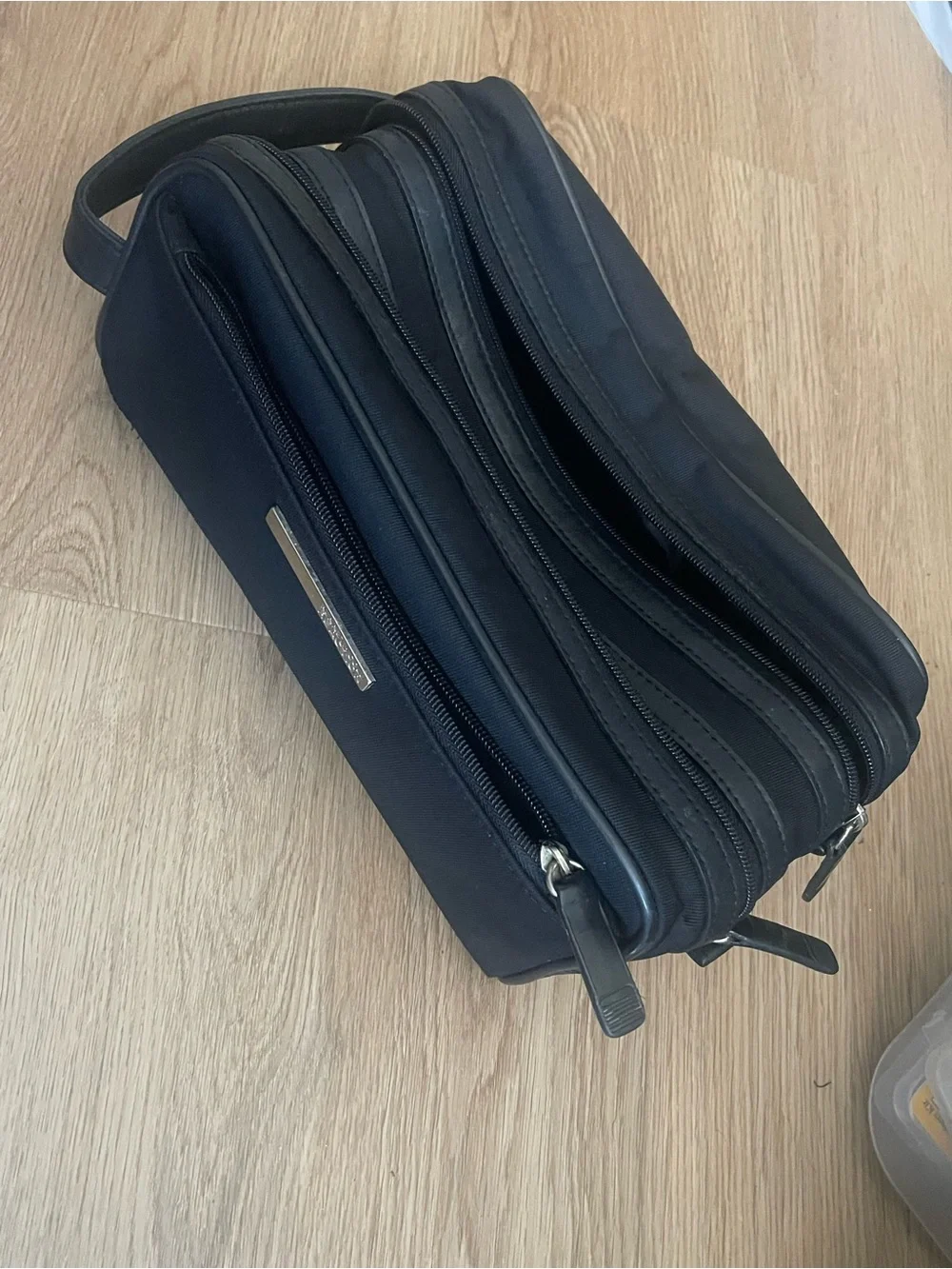 Kenneth Cole Reaction dual compartment toiletry travel bag